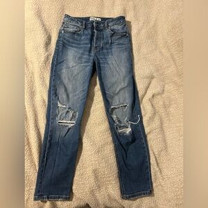 DAZE size 27 distressed straight leg jeans